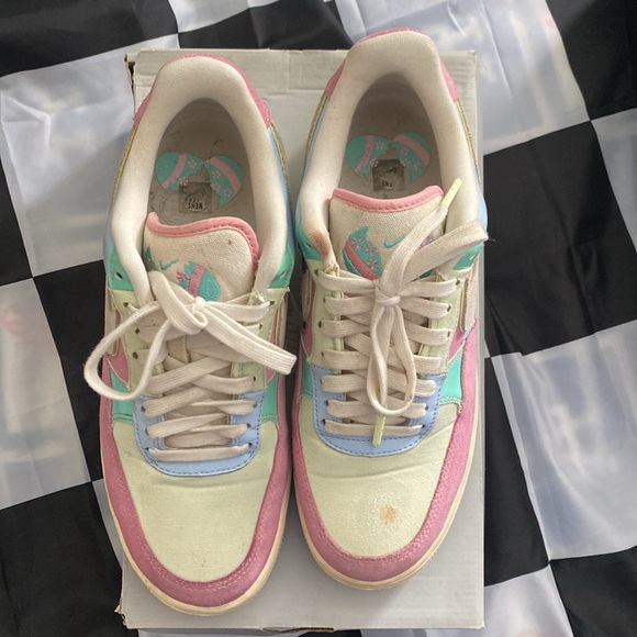 Air Force One low bundle size 9 (2 pairs) OBO - Picture 9 of 10